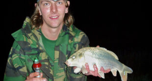 Ghost carp caught on Smart Float electronic light up fishing float review