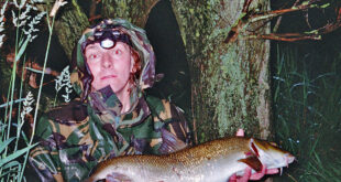 photographing fish catch trophy shots - angling self-take photography