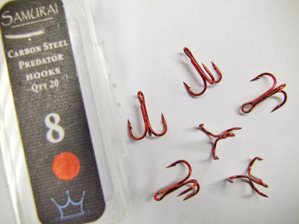 the Pond terminal tackle review - Blood red treble predator hooks