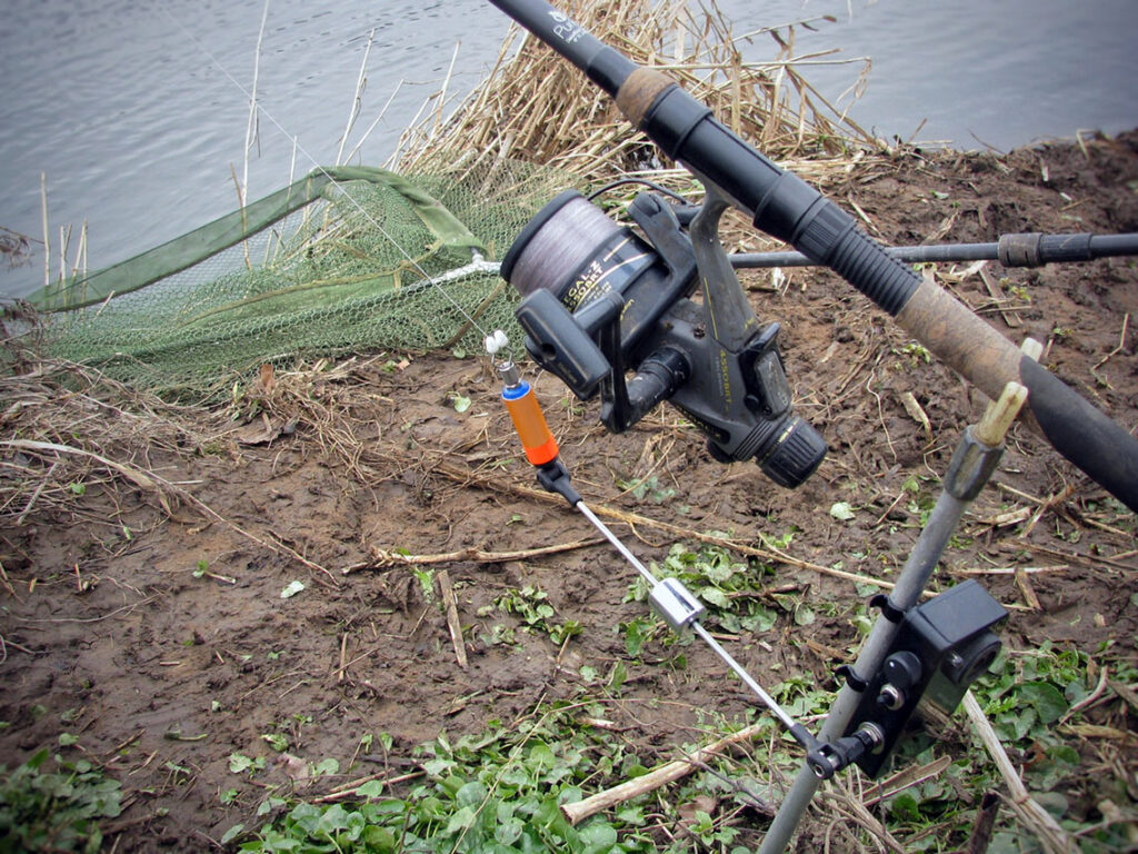 Winter pike fishing on the River Dove 