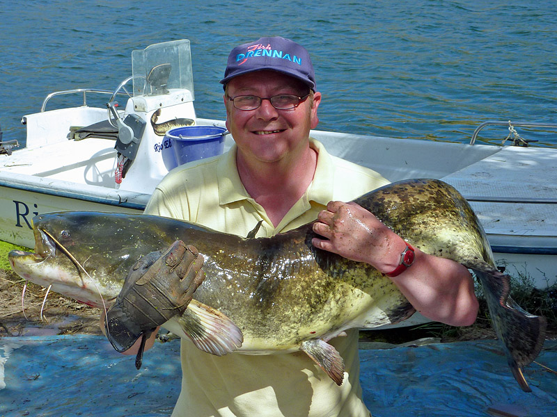 Dave with his biggest Ebro catfish of the trip