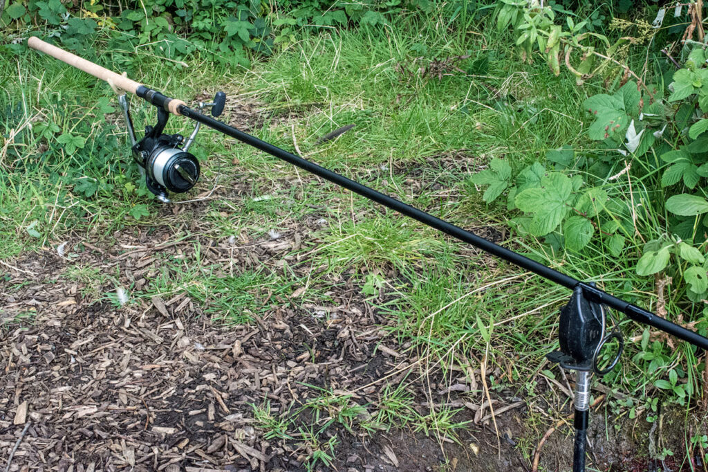 Fox Warrior Plus Carp Rod Tackle Review – Full Cork Handle 12 foot 3.25lb test curve fishing rod