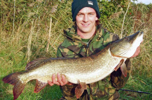 Andrew's first 20lb pike
